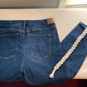 American Eagle Curvy High Rise Jegging Ne(x)t Level Stretch Size 18 Regular